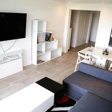 Le Refuge Blesois Avec Parking Prive - Blesois Refuge With Private Parking Apartment Blois Exterior photo
