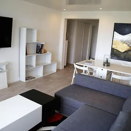 Le Refuge Blesois Avec Parking Prive - Blesois Refuge With Private Parking Apartment Blois Exterior photo